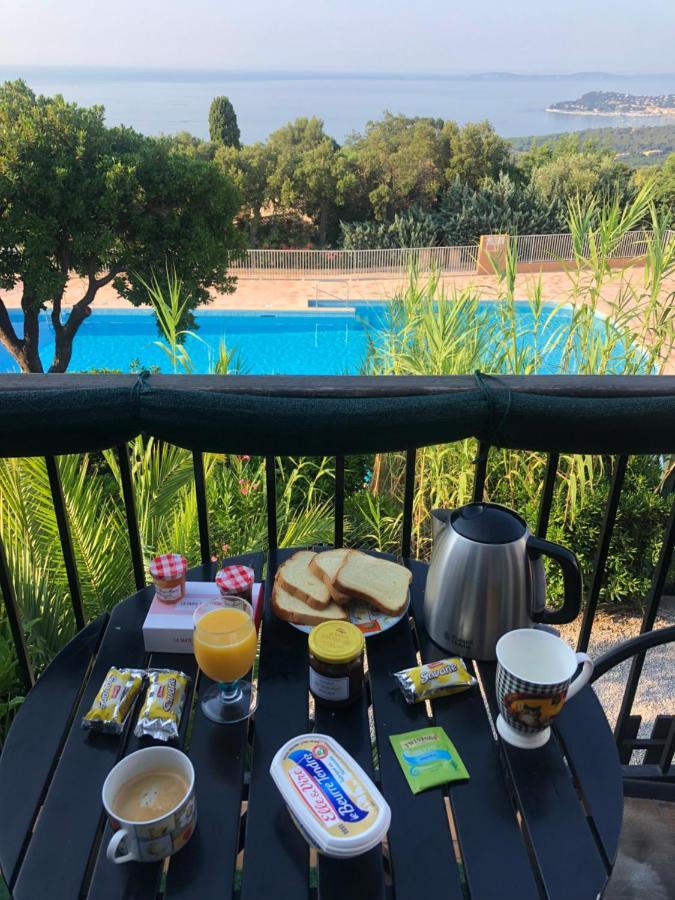 לה קרואה-ואלמר Studio Pool House Vue Mer Panoramique Amazing Sea View Wifi Linge Linen Inclut Aircondition מראה חיצוני תמונה